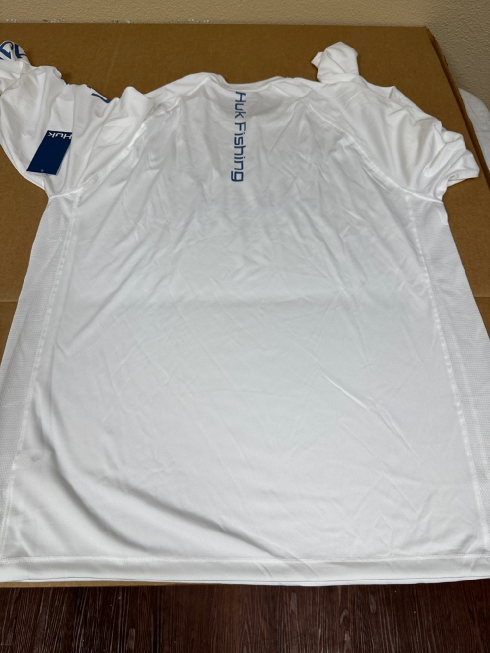 ##111, Size 111, NWT Huk White LS Performance Fishing Tee with Blue Logo - Picture 7 of 8